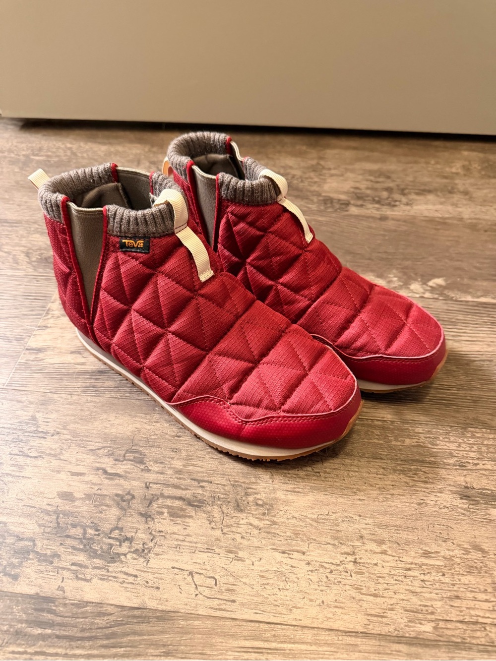 Teva Reember Mid Platform Boot